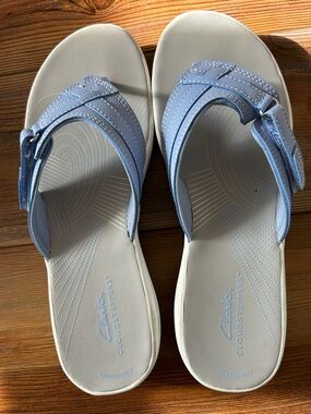 Clarks Women's Lavender Cloudsteppers 9 M